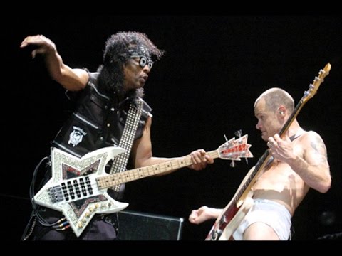 Red Hot Chili Peppers - Amsterjam Funky Medley (ft. Bootsy Collins & Snoop Dogg)