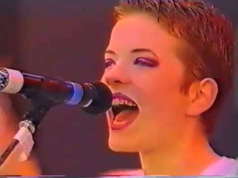 Goodbye Mr  Mackenzie live Glasgow 91