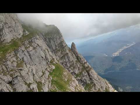 PE CEA MAI PERICULOASA BRANA DIN BUCEGI INTRE VALEA ALBA SI CREASTA VAII ALBE
