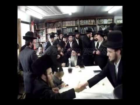 Aleksander Rebbe In Miron Zos Chanukah 5773