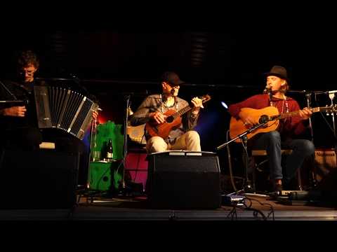 Molden Resetarits Soyka Wirth, "deifö deifö deifö", Zum Goldenen Löwen - Maria Anzbach, 13.7.2017