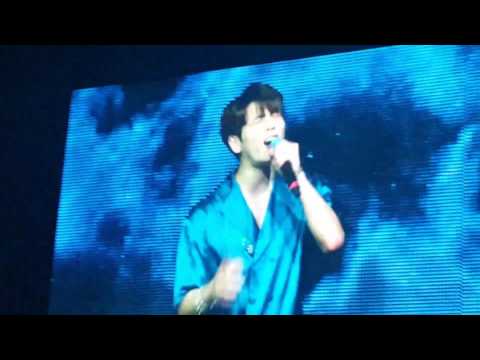 [FANCAM] 20170324 Shinee World V Dallas- 너와 나의 거리 (Selene 6.23)