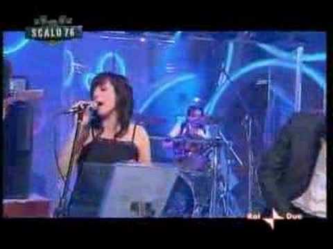 Marlene Kuntz e Cristina Donà - Nuotando Nell'Aria