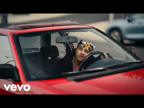 24kGoldn, Travis Barker - In My Head (Official Video)