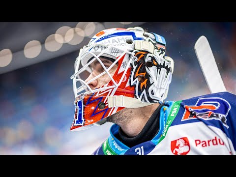 Tomáš Vomáčka po utkání na ledě Mountfieldu HK