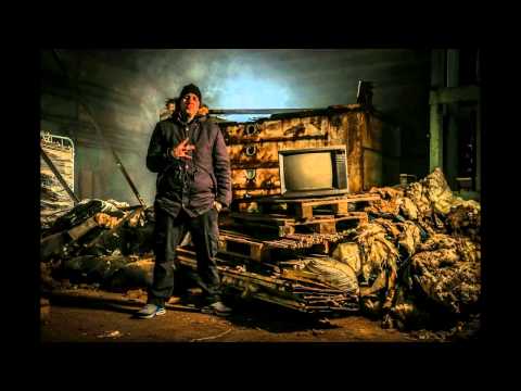 Mr.Busta & Essemm - Szarok rá