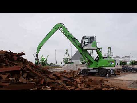 Sennebogen 825E mobile material handler