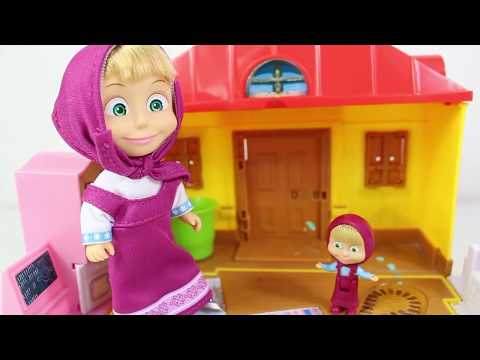 Masha Yeni Oyuncaklar Alıyor Mash Evcilik Oynuyor Masha and the Bear