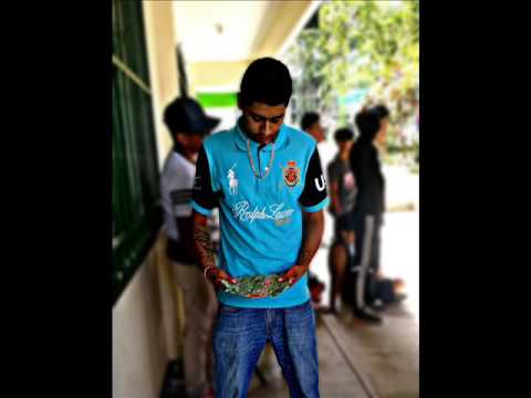 Lil Bones - Cierra Esa Puerta