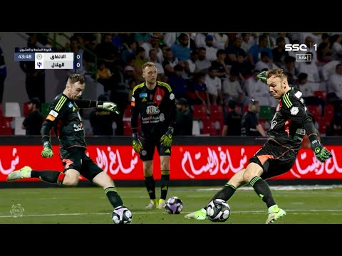 Marek Rodak (Al-Ettifaq - Al-Hilal)