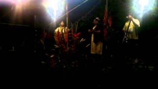 Na Palapalai singing precious moments