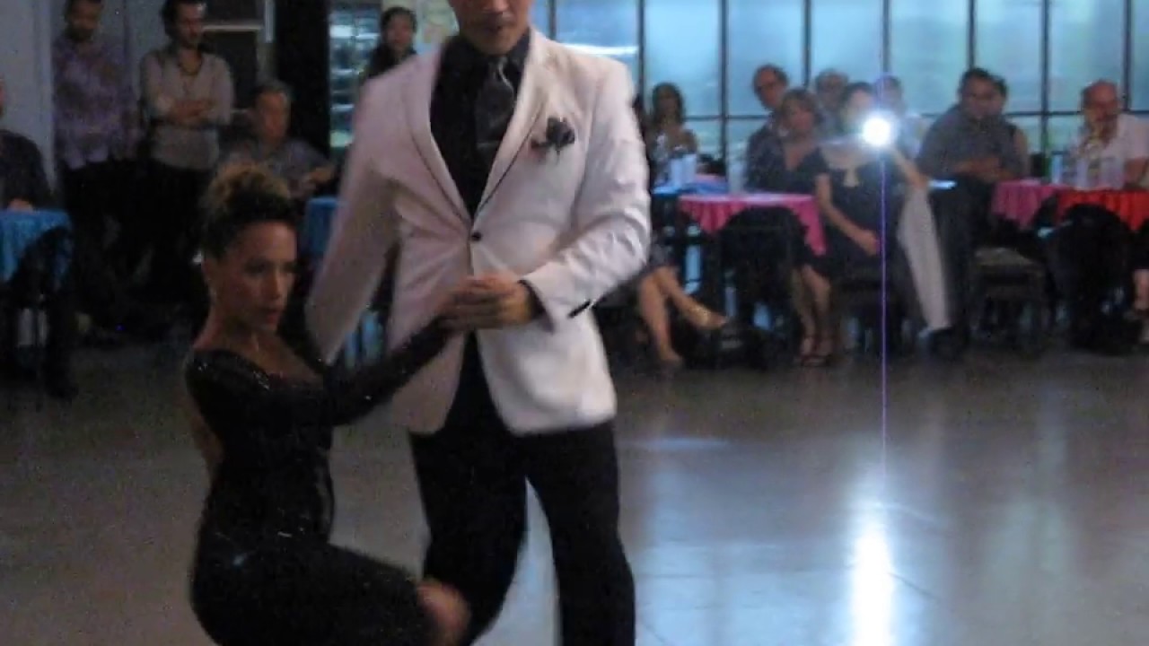 LAILA REZK y LEANDRO OLIVER en Viva La Pepa Milonga (3/4)