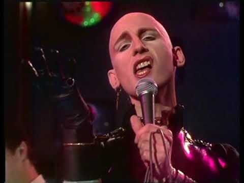 10.05.1982 CLASSIC NOUVEAUX Is it a dream MUSIC BOX