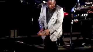 Earth, Wind &amp; Fire Keep Your Head To The Sky Live at Hollywood Bowl