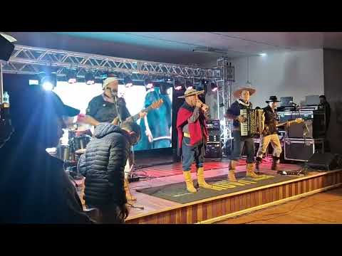 Bailão do Chiquito e Bordoneio no Clube Ervalhense em Erval Velho-SC