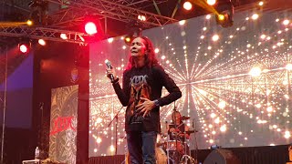 Download lagu Di hujung lagu Mael menangis... intro lagu ni saja dah main perasaan mp3