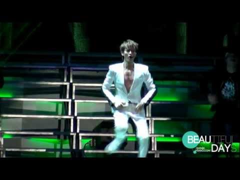 110820 SHINee 1st concert in China-Minho :: OMG