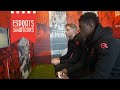 eSports | Thomas de Zeeuw neemt het op tegen Ragnar Ache