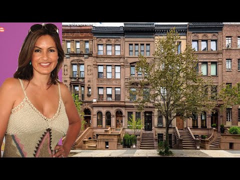 Thumbnail for Mariska Hargitay Luxury LifeStyle | Mariska Hargitay Net Worth 2022 |Age Height Weight Boyfriend Bio by mariska ha