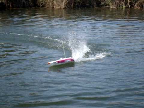 Arpro P1 700ep brushless with 442 Octura prop