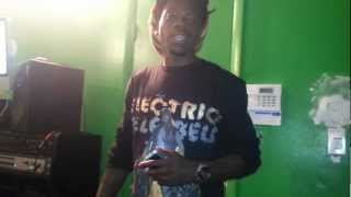 YD,UNCLE LUKE,VIDO NOSHAKE & MIDUS LIVE IN THE GREEN ROOM STUDIO