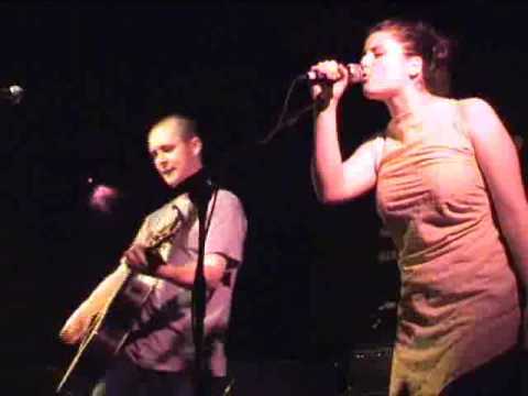 Four to the floor feat. Carina Round