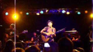 Download lagu Jason Mraz live Frannz Berlin I'm yours /three little birds mp3 Download lagu Jason Mraz live Frannz Berlin I'm yours /three little birds mp3