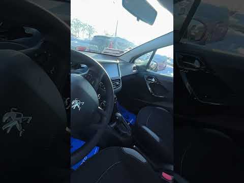 фото peugeot 208 i рестайлинг 0