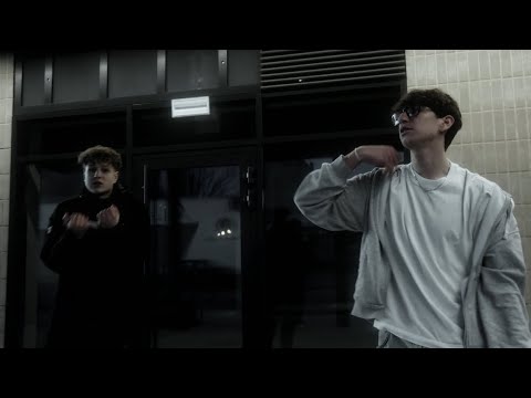 baqugann x aruk - MOIM ZDANIEM