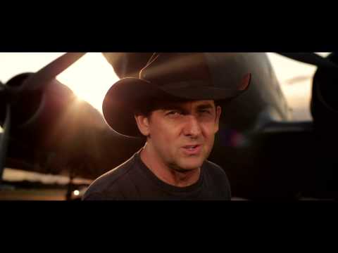 Lee Kernaghan - Flying With The King (Official Music Video)
