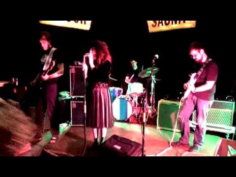 Pthalo Sky - Indian Guide live @ The loving Touch