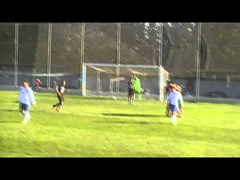 Gol del Hércules al Zaragoza B ( en propia puerta)