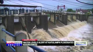 Download lagu Jakarta on Alert as Water Levels Rise at Key Floodgate mp3