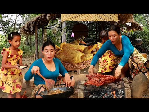 Top 5 survival cooking- Duck curry with spice recipe & Grilling pork rib with chili sauce for dinner