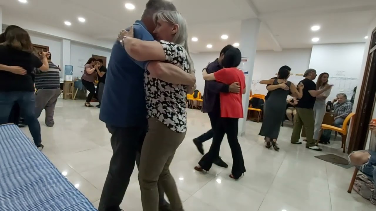 Todo es amor❤️ La Romántica Milonguera en el Mate Milonguero de Ushuaia🧉TDJ Jorge Fernández 02/04/23