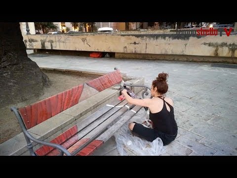 Panchine restaurate e aiuole pulite: il nuovo volto di Piazza Bellini