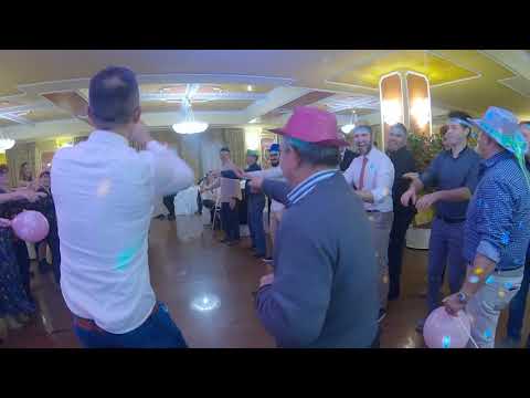 Animazione Coinvolgente Festa di Compleanno 18 anni - Balli di Gruppo - Francesco Barattucci Showman