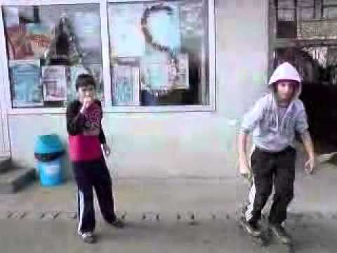 Gagi bend i Dzej zek zek parodija.MP4