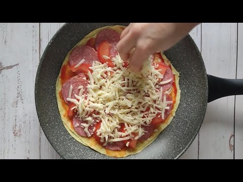 , title : 'PIZZA IN A PAN in 5 minutes ❗ Tortilla pizza without oven #shorts'