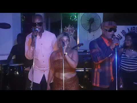 djuna djanana papa na gims et bozi boziana concert surprise a kinshasa