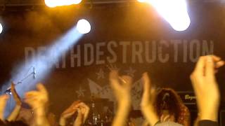 LOK Martin &amp; Deathdestruction &quot;Som en hund&quot; Metaltown 2011 Nokia N8