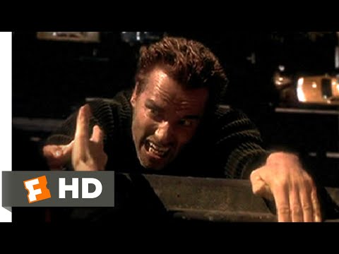 天涯海角 (1999) - 窗外場景 (5/10) - Movieclips (End of Days (1999) - Out the Window Scene (5/10) | Movieclips)