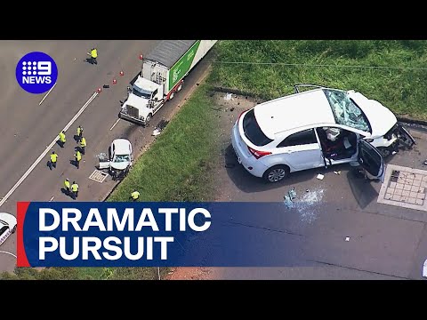Wild Sydney police chase ends in crash with semi-trailer | 9 News Australia
