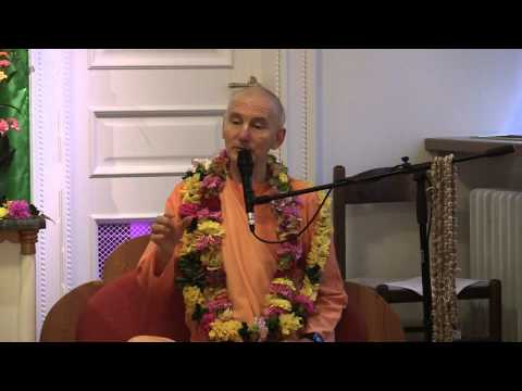 HH Danavir Goswami Vyasa-puja 2014 Initiation