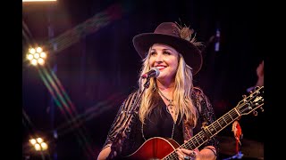 Sunny Sweeney &quot;Easy as Hello&quot; LIVE on The Texas Music Scene