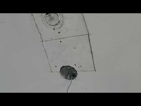 image-How do you center a ceiling light fixture?