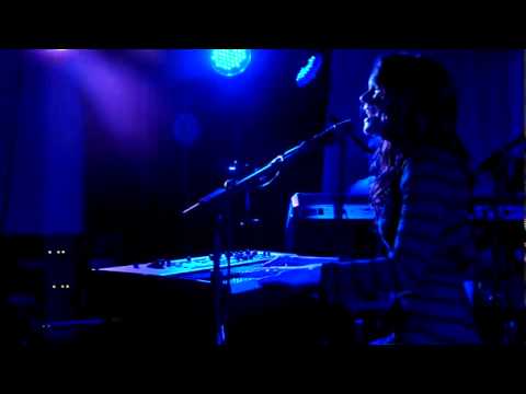 Lauren Pritchard - When The Night Kills The Day (Live in Bristol, Feb '11)