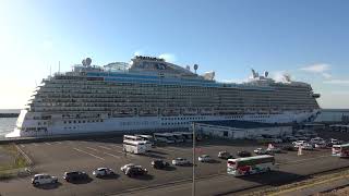 ディスカバリー・プリンセス 高知新港・初寄港 2025年10月17日【着岸 出船係留】