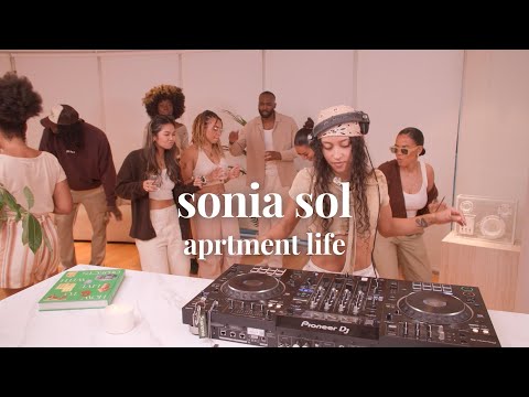 sonia sol | aprtment life (r&b, afro electronica & baile funk )