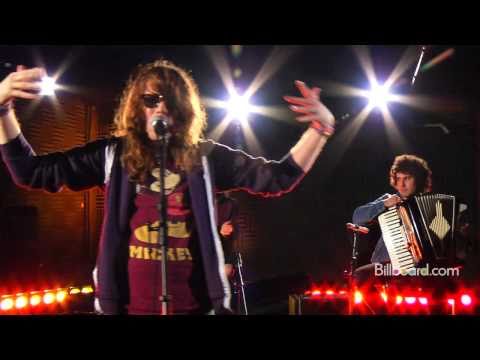 download lagu mp3 mp4 Alejandro Dom, download lagu Alejandro Dom gratis, unduh video klip Alejandro Dom